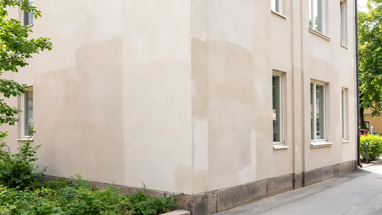 renovera putsad fasad vasastan stockholm